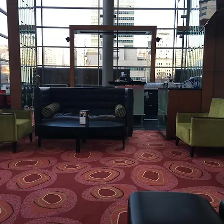 Platinum Towers E Apart Otel Varşova