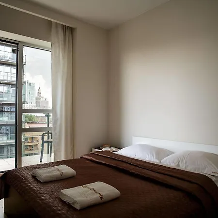 Apart Otel Platinum Towers E Varşova