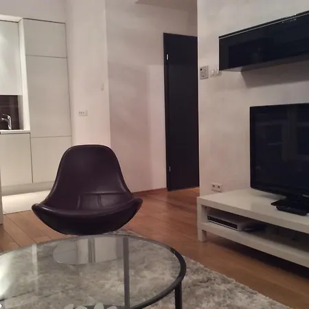 Platinum Towers E 4* Warsaw