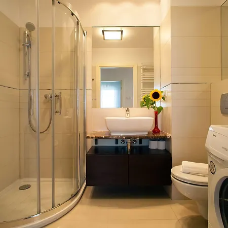 Platinum Towers E Aparthotel