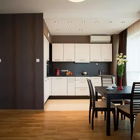 Aparthotel Platinum Towers E